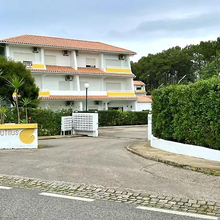 Nautilus With Pool By Homing Apartment *