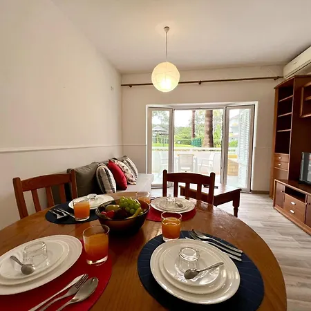Nautilus With Pool By Homing Apartment