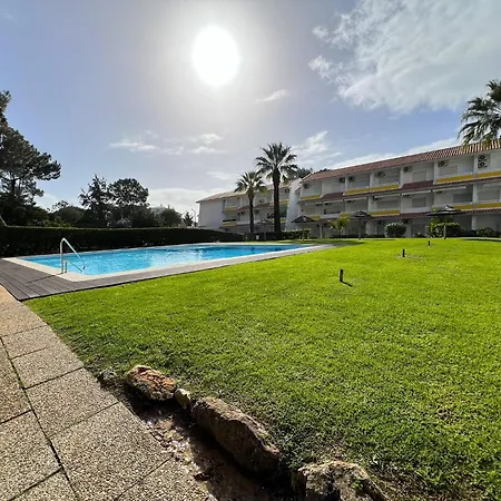 Nautilus With Pool By Homing Apartment