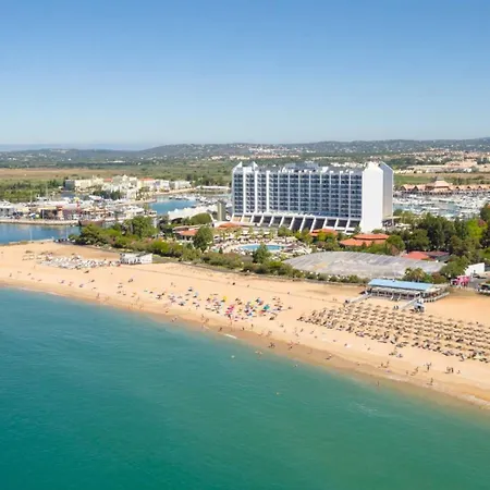 Apartment Nautilus With Pool By Homing Vilamoura